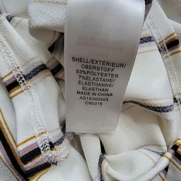 Adrianna Papell Striped Knotted Front Top. Size S. - Picture 8 of 8